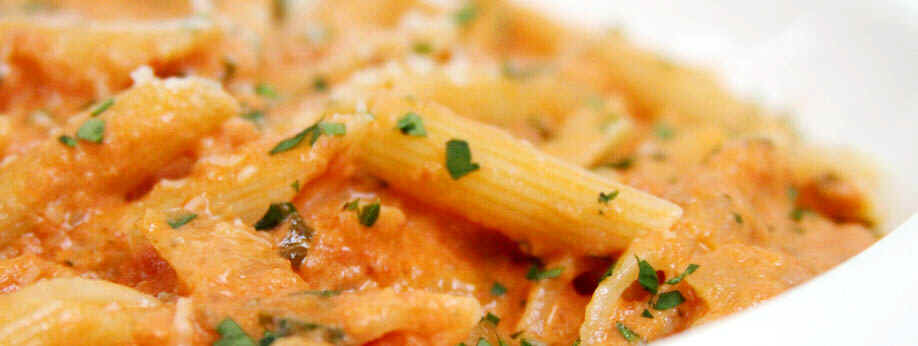 Penne-ala-Vodka.jpg (32230 bytes)